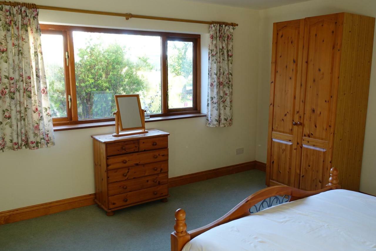 Tyddyn Crwn Country-House Apartments Beaumaris Eksteriør billede